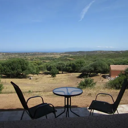 Gli Olivastri Corbezzolo Con Piscina E Vista Mare,climatizzatore,wifi Aglientu