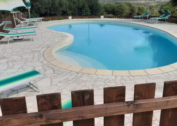 Gli Olivastri Corbezzolo Con Piscina E Vista Mare,climatizzatore,wifi * Aglientu