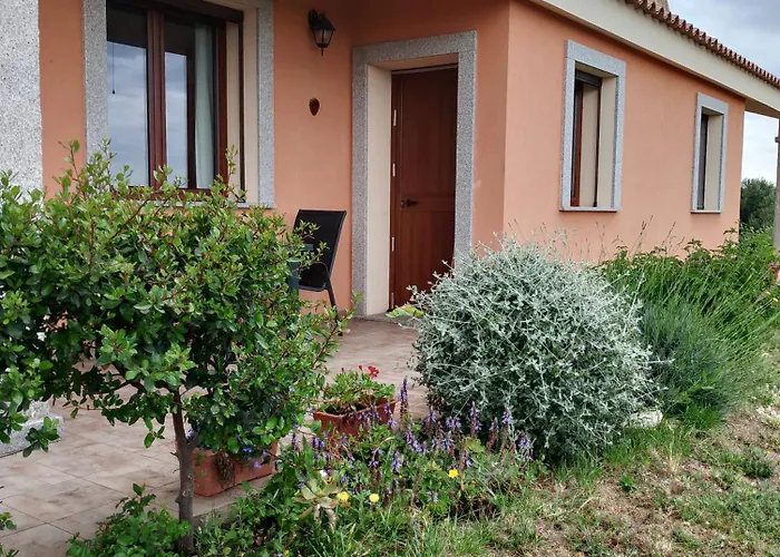 Gli Olivastri Corbezzolo Con Piscina E Vista Mare,climatizzatore,wifi *